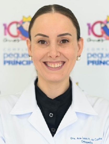 Dra. Ana Laura Loyola Munhoz da Cunha - Primeira Tesoureira